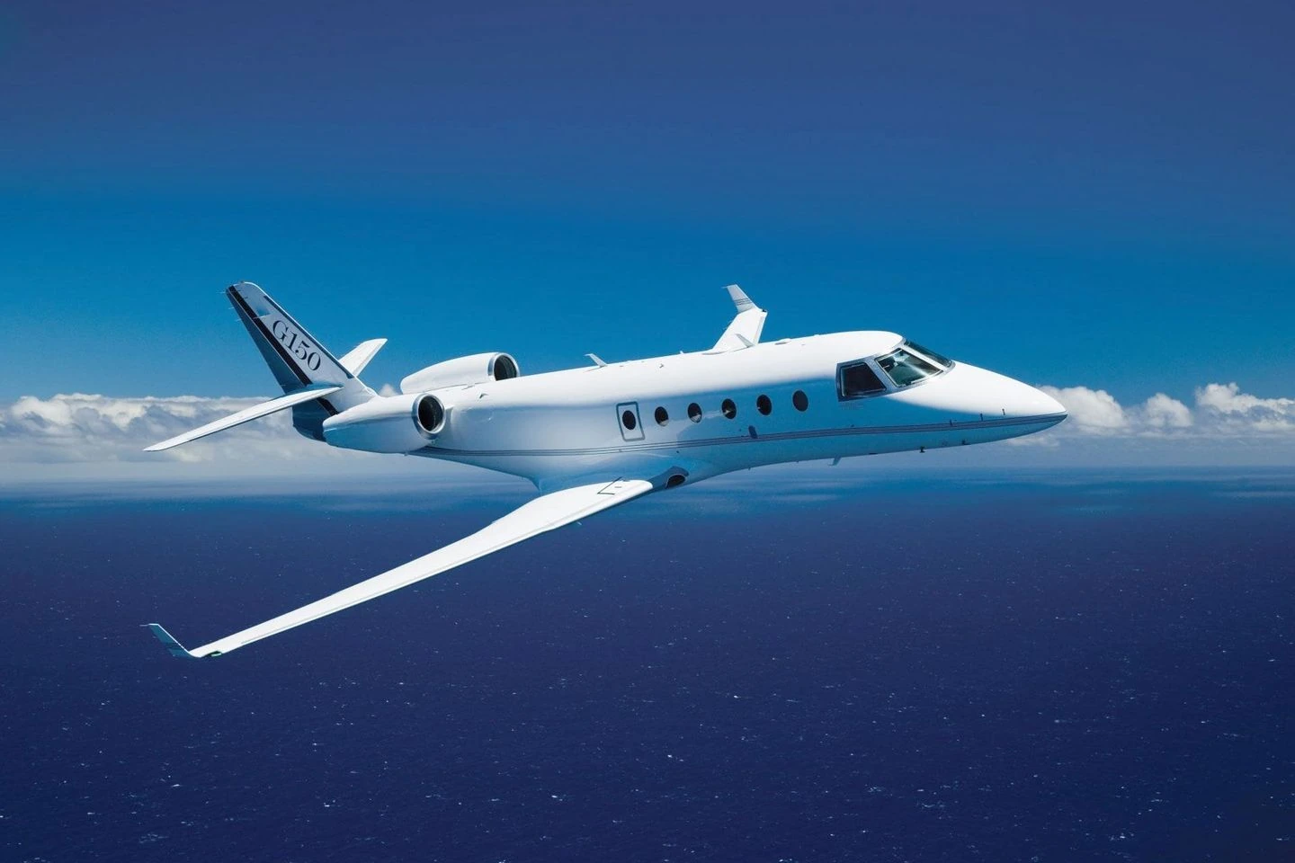 Gulfstream G-150 — full aircraft photograph