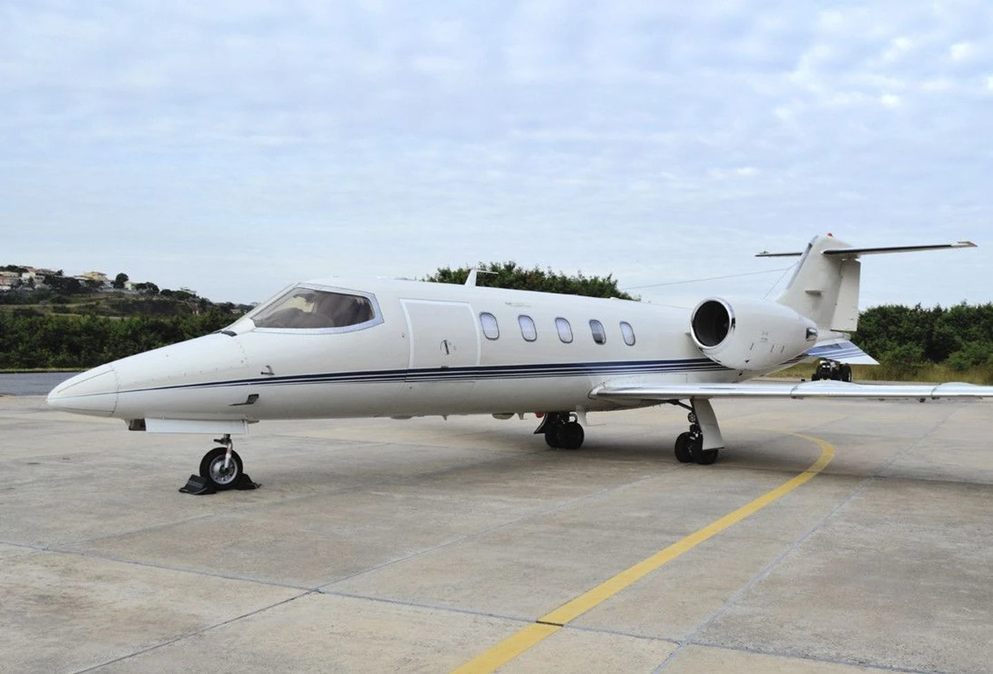 Learjet 31A — full aircraft photograph