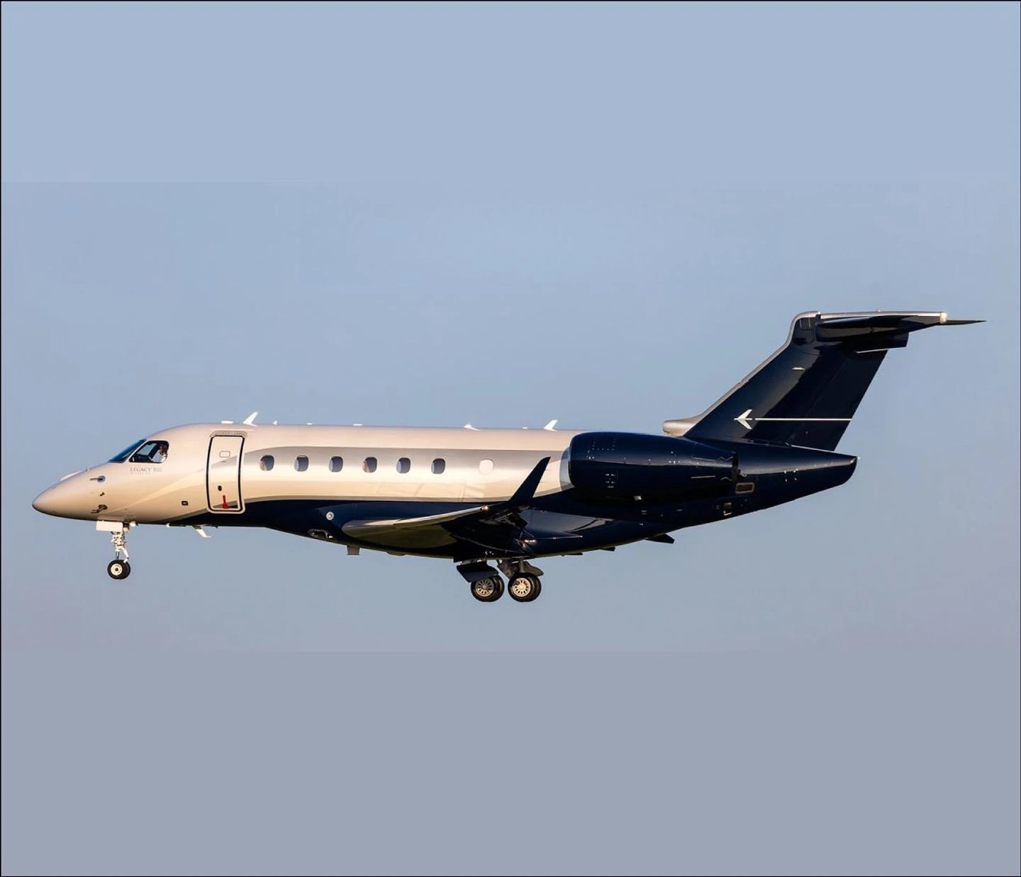 Legacy 500 — full aircraft photograph